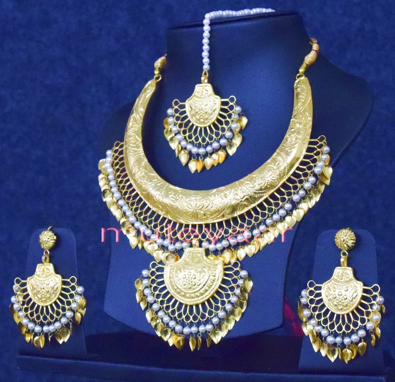 Gold Plated Hasli Necklace Set 