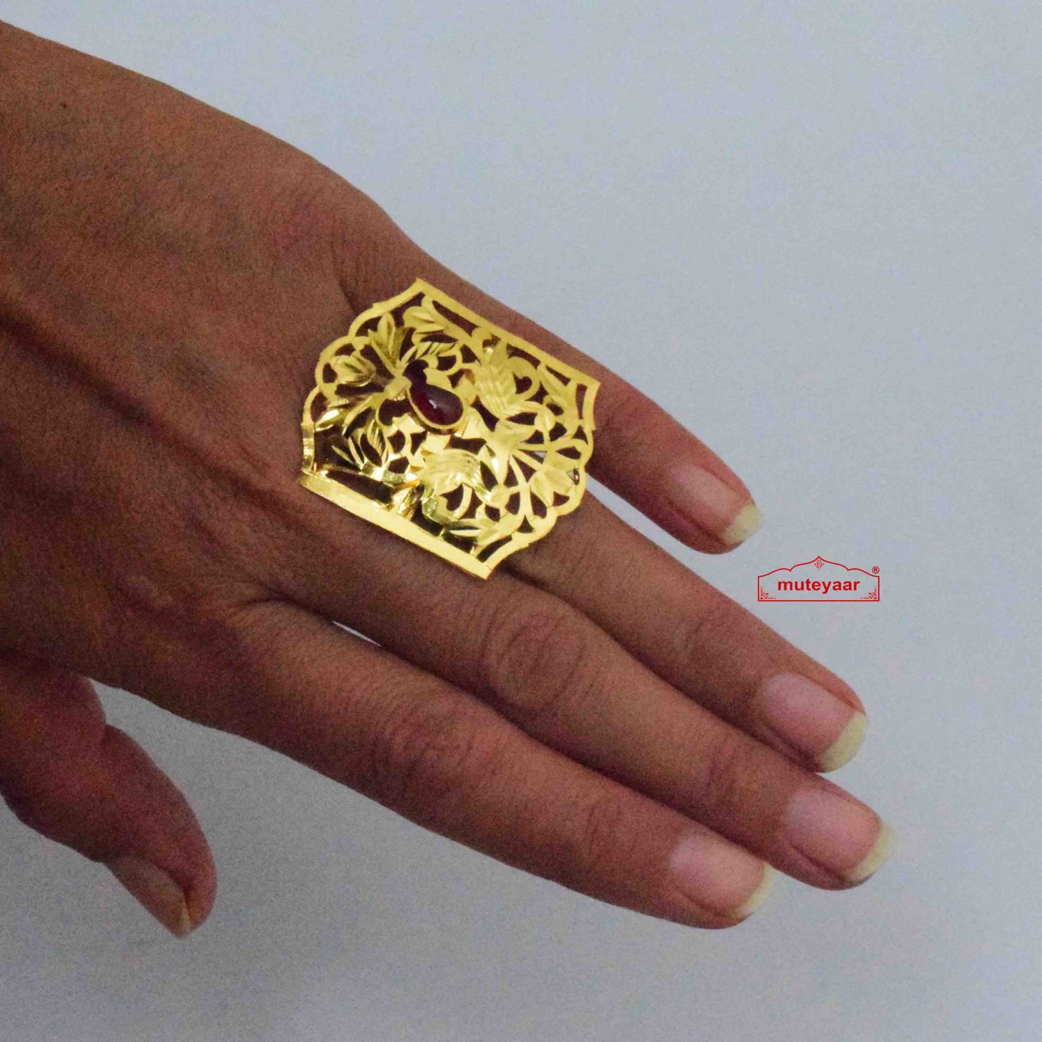 Lotus Design Kemp & Green Stone Adjustable Finger Ring